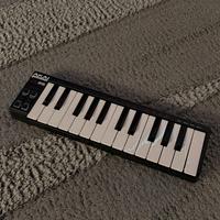 AKAI Professional LPK25