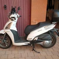 Kymco People GTi300 ABS