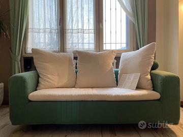 2 Divani mod. Poggiolungo Flexform