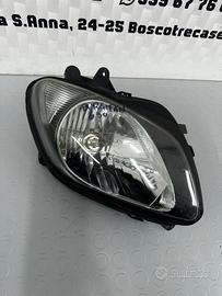 Faro fanale dx Suzuki Burgman 650 executive