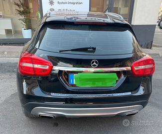 Merceds gla2000