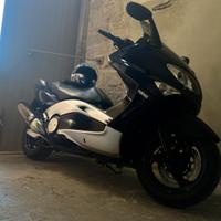 Yamaha TMAX 500