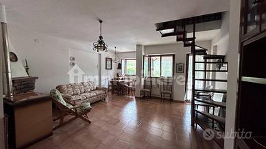 Appartamento panoramico a Petrella Liri (AQ)