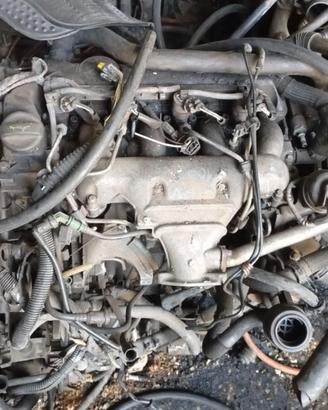Motore Peugeot 2.2d 4HW 4HT