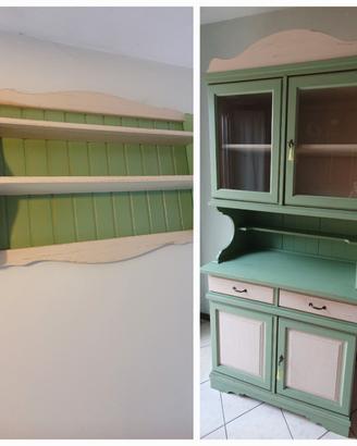 Credenza con alzata Vetrina, mensola e piattaia