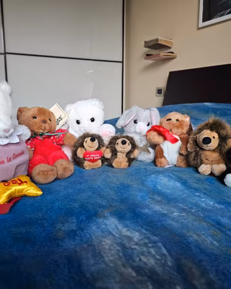 Lotto 9 peluche RUSS