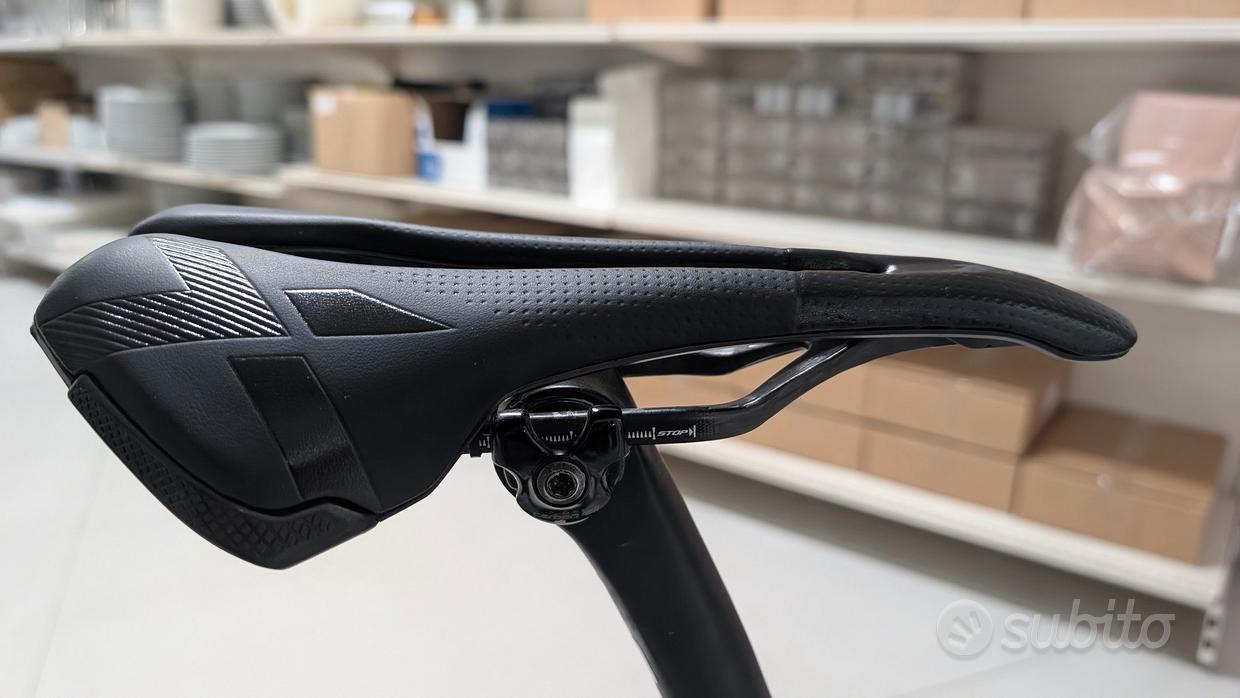 Sella carbonio Fantastiche offerte di Biciclette