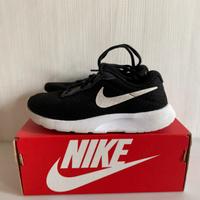 Scarpe Nike mod.TANJUN (PS) nr.31 originali