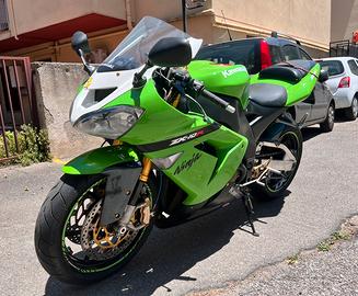 KAWASAKI NINJA ZX10R del 2004 - 20.000 km