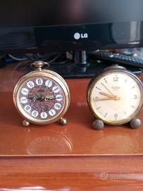 2 sveglie vintage in ottone non funzionanti 