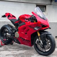 DUCATI PANIGALE V4S