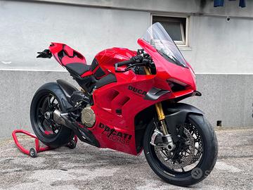 DUCATI PANIGALE V4S