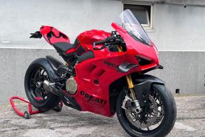 DUCATI PANIGALE V4S