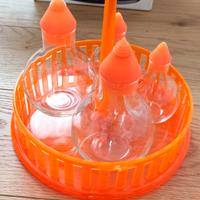 Vassoio con menage olio sale pepe Bodum design 