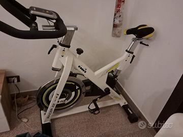 Spinning bike fit bike