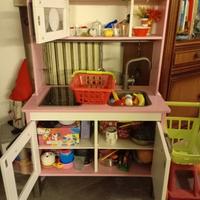 Cucinetta completa di accessori