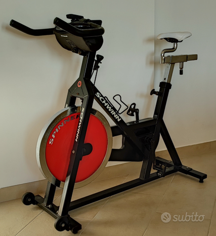 Bici indoor da Spinning Schwinn IC pro Elite usato  Como