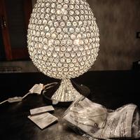 Lampada da tavolo uovo di diamante Ottaviani.