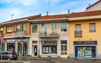 Ampia soluzione indipendente nel cuore di lucento