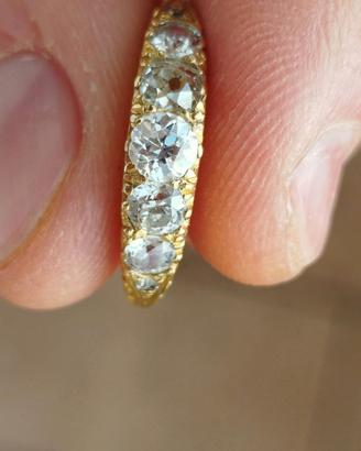 Anello in oro 750 con 5 diamanti TAGLIO ANTICO