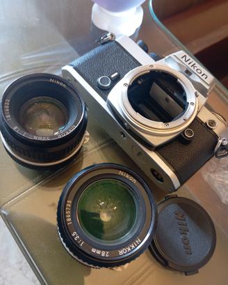 Nikon FE + ottiche 50mm e 28mm