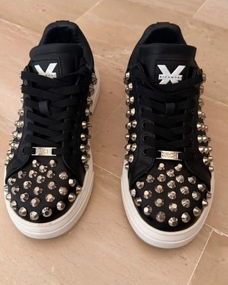Sneakers Richmond m 41