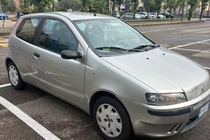 Fiat punto neopatentati