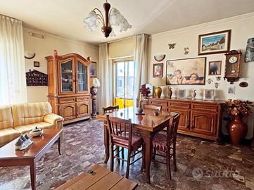 CASA SEMINDIPENDENTE A GUALDO TADINO