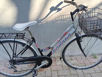 Bici Zarma unisex 28" con cestino e cambio