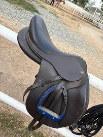 Sella da salto Supreme 17” con staffe di sicurezza