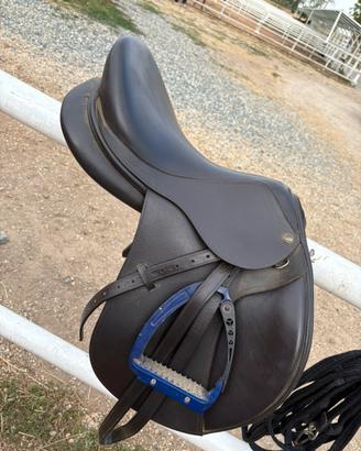 Sella da salto Supreme 17” con staffe di sicurezza
