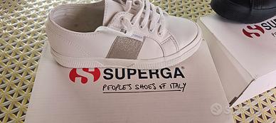 Scarpe Superga 