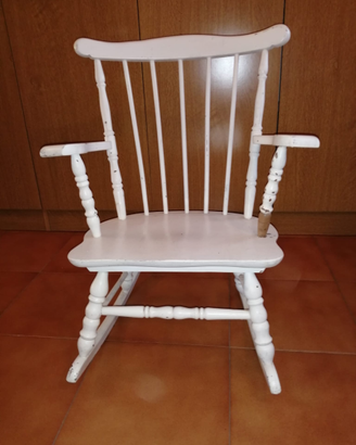 Sedia a dondolo da bambini