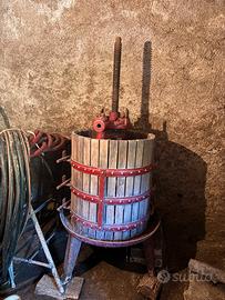 Torchio per vino