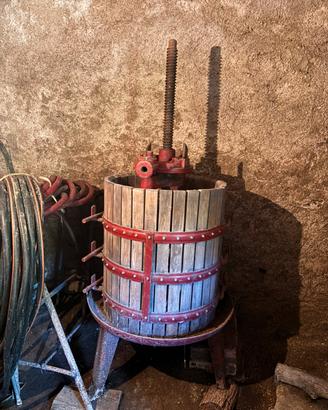 Torchio per vino