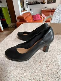 Decolletée Clarks nere
