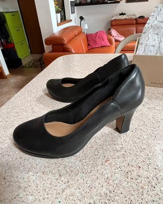 Decolletée Clarks nere