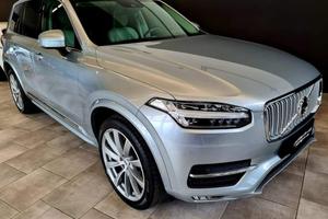 Volvo XC90 Modello Iscription