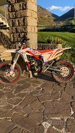 Moto a bienno