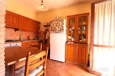 4 LOCALI A FONTE NUOVA