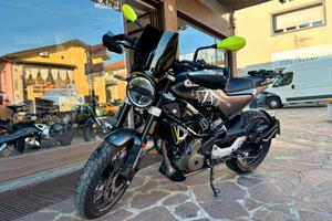 Husqvarna svartpilen 401