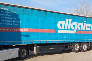 semirimorchi centinati 