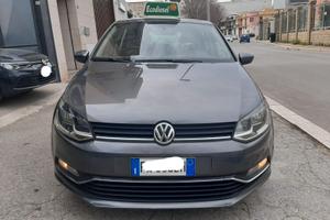 Volkswagen Polo V 2014 5p 1.4 tdi Comfortline