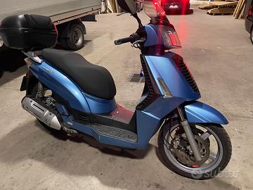 Scooter kymco people s 250