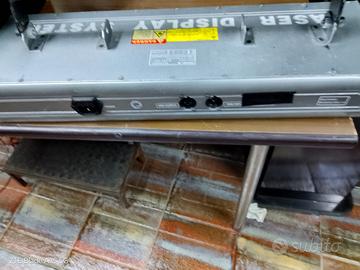 Attrezzature per pianobar e dj