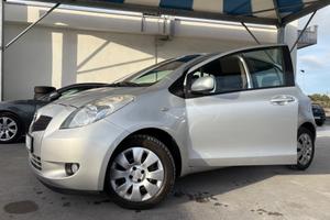 Toyota Yaris 1.3 5 porte Sol