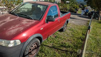 Fiat Strada Pickup