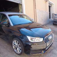 Audi A1 SB 1.4 TDI S tronic Metal plus (Adatta ai 