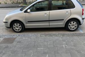 Volkswagen Polo 1.2 12 V 5 P. Trendline NEO 2003