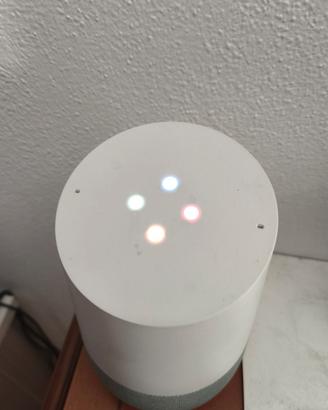 Google Home smart speaker 